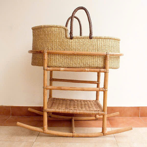 Cuna de bebé respetuosa con el medio ambiente hecha de hierba de juncia vietnamita natural producto agrícola - Product Image 2