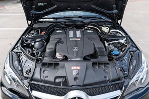 Mercedes-Benz E400 4Matic Coupé d'occasion 2017 - Product Image 5