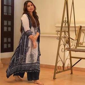 ชุดแต่งกายสำหรับงานแต่งงานและงานปาร์ตี้ - Product Image 1