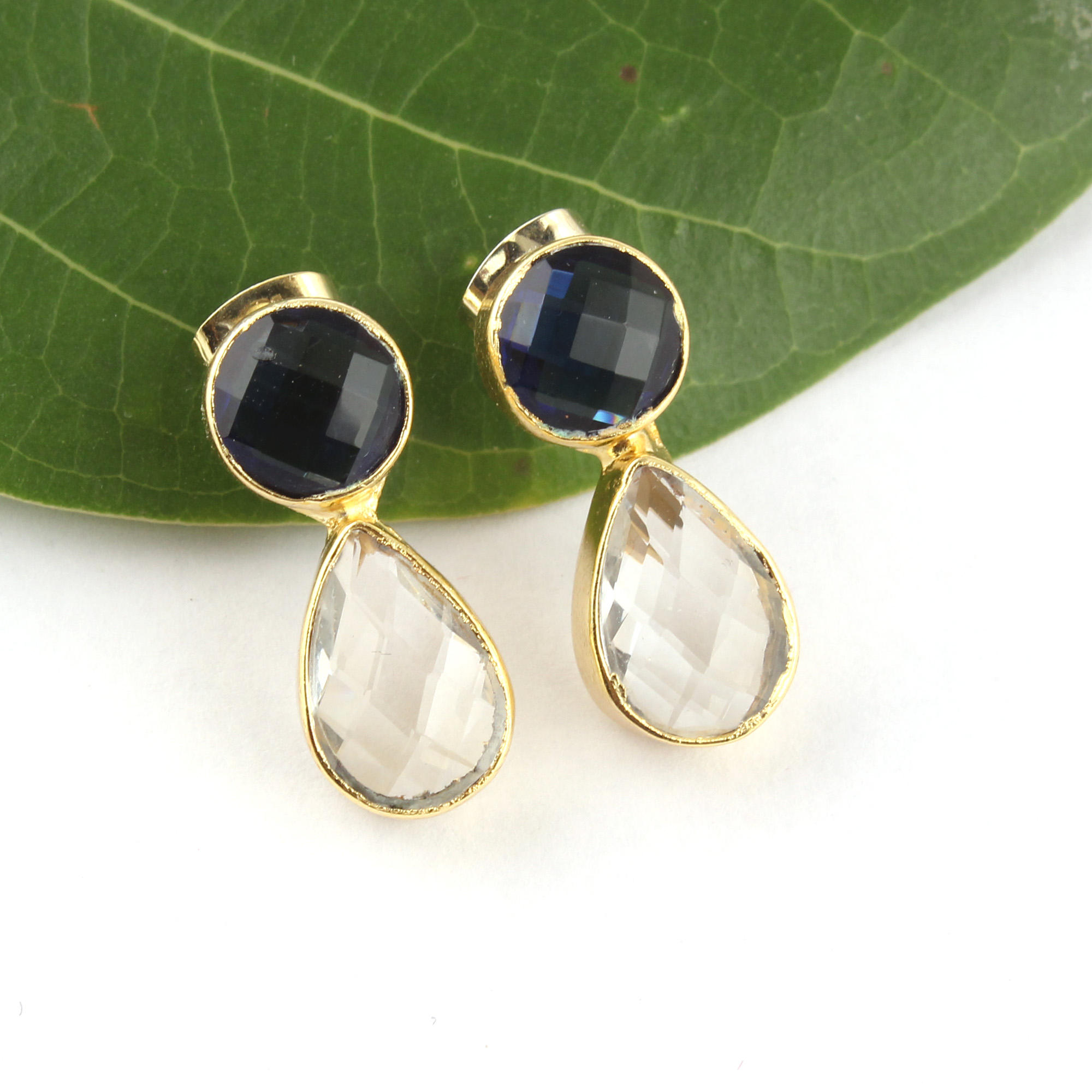 ขาว &amp; น้ำเงิน