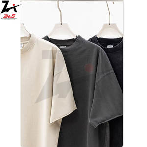 Conjunto de camisetas y pantalones cortos al por mayor para hombre, conjuntos gemelos ajustados con logotipo de marca personalizado de calidad superior, impresión completa y lavado con aerosol - Product Image 4