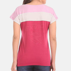 เสื้อยืดผู้หญิงทรงสลิมฟิต - Product Image 2