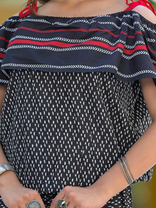 Robe mini tendance pour l'été, plage, élégante, en coton noir, imprimé géométrique, bretelles, épaules dénudées, pour femmes, fournisseur en gros - Product Image 4