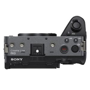Paquete de Cámara Réflex Digital sin Espejo FX3 Full-Frame Cinema Line con Tarjeta de Memoria CFexpress Tipo A de 160 GB - Product Image 6