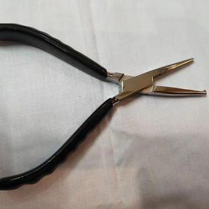 Agarre de goma para pesca con mosca, herramientas de soporte de aguja de pesca de acero inoxidable, removedor de anzuelos de pesca con mosca, Clampby Sigal Medco - Product Image 1