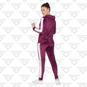 Logo personnalisé sur les bandes latérales de velours femme velours femmes jogging survêtement ensembles rouge mehroon vevlvet sweat à capuche avec pantalon en velours - Product Image 6