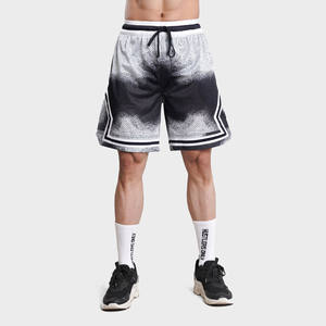 กางเกงขาสั้นผ้าตาข่ายระบายอากาศแห้งเร็วสำหรับผู้ชายกางเกงเข้ายิมสองชั้นสำหรับออกกำลังกาย - Product Image 1