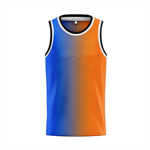 Pantalones cortos estampados transpirables de secado rápido unisex de talla grande con logotipo personalizado, juego de ejercicios de baloncesto por sublimación - Product Image 3