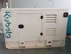 เครื่องกำเนิดไฟฟ้า 30kva ขนาดเล็กสำหรับใช้ในบ้าน แบบเฟสเดียวหรือสามเฟส 24kw 25kw 30kva เครื่องกำเนิดไฟฟ้าดีเซลแบบเงียบ ขับเคลื่อนด้วยเครื่องยนต์ญี่ปุ่น มีจำหน่าย - Product Image 3