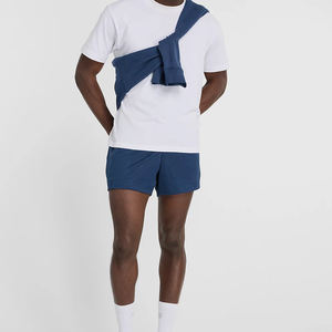 Venta directa de fábrica Pantalones cortos casuales transpirables para hombres Último diseño con pantalones cortos atléticos de malla de patrón sólido - Product Image 2