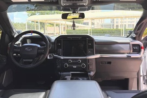 EXTREMADAMENTE LIMPIO, CON VOLANTE A LA DERECHA/IZQUIERDA, FO-RD F-150 RA-PTOR 2023, 450 HP, TURBO V6, 4WD, LISTO PARA ENTREGAR - Product Image 4