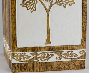 Urne en palissandre pour cendres humaines | Arbre de vie Urnes en bois fabriquées à la main-Urne funéraire pour cendres pyramidale par AYAANS - Product Image 6