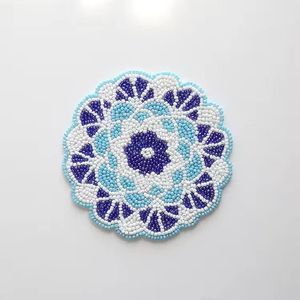 Nouveau sous-verre perlé fait à la main pour dîner sous-verre forme de fleur Unique sous-verre perlé pour fournitures de décoration de mariage - Product Image 3