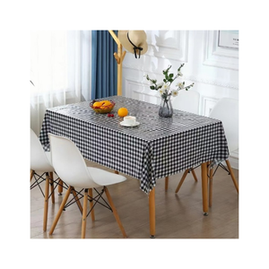 Nappe carrée en coton à carreaux noir et blanc, texture en fibres naturelles durables, style minimaliste, lavable, pour la maison et la salle à manger, certifiée ISO 14001 - Product Image 1