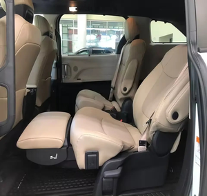 Interior Usado Limpio para Híbrido Limited con Asientos Ottoman 2024, Volante a la Izquierda, Cuero, Cámara Trasera - Product Image 4