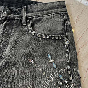 Pantalones cortos de mezclilla para hombre, 100% algodón, doble rodilla, desgastados, Vintage, con lavado ácido, holgados, con diamantes de imitación, personalizados por el fabricante - Product Image 2