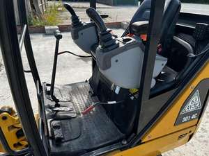 2018 Caterpillar 301.4C Mini pelle hydraulique compacte efficace avec boîte de vitesses de pompe de précision Garantie 1 an - Product Image 5
