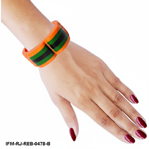 Brazalete de Resina Gruesa Estilo Vintage, Brazalete Geométrico con Rayas Naranjas, Verdes y Negras para Mujer - Product Image 3