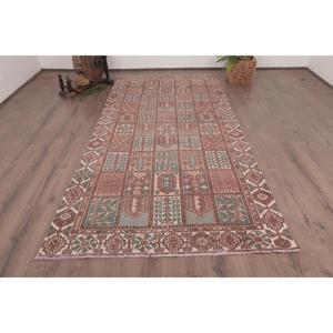 Vintage Large Rug, 4.7x9.8 ft Turkish Rug, <b>Brown</b> Polka dot <b>Wool</b> Rug - Product Image 1