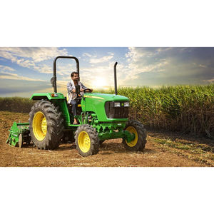 Tractores John Deere duraderos para programas de agricultura mecanizada y Desarrollo Rural - Product Image 5