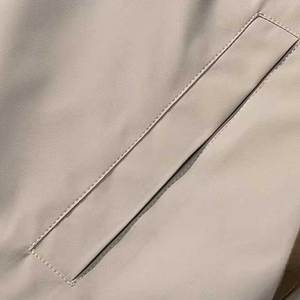 Chaqueta Cortavientos para Hombre para Correr, Senderismo y Deportes al Aire Libre con Tela Transpirable y Cómoda con su Propio Logotipo - Product Image 4