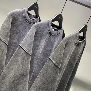 เสื้อสเวตเชิ้ตย้อมสีแบบ Acid Wash ผ้าฝรั่งเศสเทอร์รี่คอตตอน คอกลม ทรงดิสเทรส คุณภาพสูง เสื้อฮู้ดดี้และเสื้อสเวตเชิ้ตผู้ชาย - Product Image 4