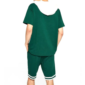 Sweatshirts à capuche personnalisés de qualité supérieure pour hommes, sweatshirts d'hiver confortables, élégants et durables avec logos et motifs personnalisés - Product Image 6