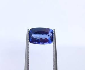 Pierre précieuse naturelle Tanzanite bleue de qualité supérieure, faite à la main, taille coussin de précision, non montée, traitée thermiquement, certifiée par un tiers - Product Image 2