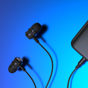 Prise auriculaire EP-230 noire avec interface microphone 3.5mm - Product Image 4