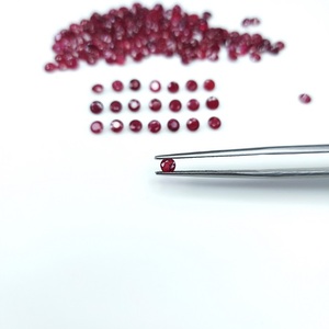 Pierres précieuses de rubis sang rouge naturel de haute qualité de 2-3mm traitées thermiquement pour la fabrication de bijoux prix commercial en vrac 700 carats Lalas marque - Product Image 1