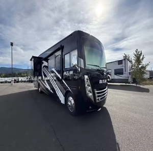 Meilleure Offre – Camping-car/Caravane d'occasion 2023 T-h-o-r O-u-t-l-a-w 38MB en excellent état - Product Image 1