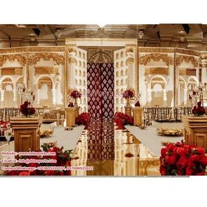 Décor de scène de mariage hindou Grand Fusion Configuration traditionnelle Rajwadi Open Mandap avec matériau en fibre - Product Image 1