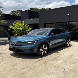 V-olvo C-40 2024 AWD T-win-charged, un best-seller - Product Image 1