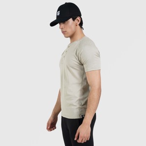 เสื้อยืดแขนสั้นสีเบจ รุ่น M024 ผ้าถักเนื้อหนา ย้อมสีพื้น พิมพ์ลายสกรีน หมายเลขรุ่น - Product Image 3