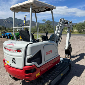 2023 Takeuchi TB225 Mini pelle 6Ton poids de fonctionnement pour forte construction de creusement KOOP moteur Moog chenille hydraulique - Product Image 5