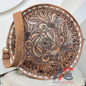 Bolsos de mano florales redondos de mujer personalizados al por mayor bolsos de hombro cruzados de piel de vaca mecanizados a mano con cierre de cremallera - Product Image 1