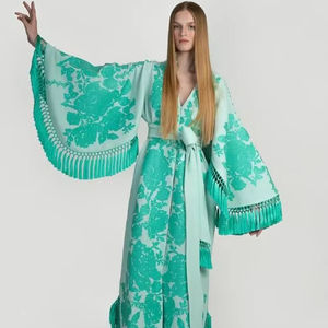 2025 broderie ballon manches bouffantes robe décolleté Style décontracté porter longue robe ukrainienne avec le meilleur Design robe meilleur prix - Product Image 1