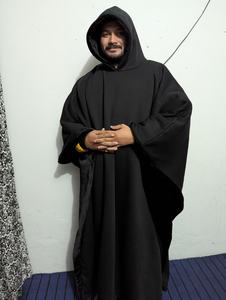 Manta con Capucha Sherpa, con Mangas y Bolsillos para los Pies, Manta Eléctrica para Adultos - Product Image 4