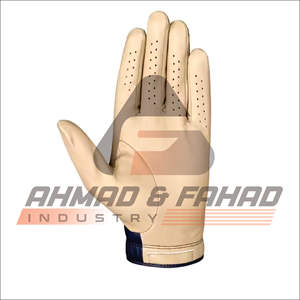 Gants de golf souples personnalisés OEM avec fonction respirante Poignée souple en cuir de haute qualité pour le sport - Product Image 4