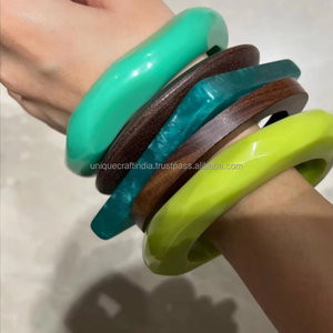Brazalete de Resina Estilo Bohemio, Joyería Ligera y Moderna para Mujeres y Niñas - Product Image 1