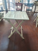Kleiner Vietnamesischer Akazienholz-Klapptisch im Landhausstil für Draußen, Faltbarer Kaffeetisch aus Massivholz, Hochwertig und Langlebig