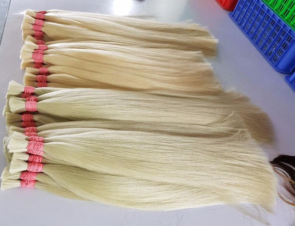 สีบลอนด์