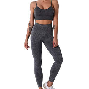 Ensemble de yoga classique avec soutien-gorge à bretelle unique et legging, vêtements de sport et de fitness pour femmes, ensemble de yoga de sport 2 pièces - Product Image 4