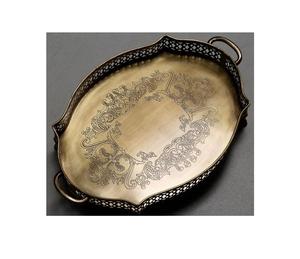 Plato de servicio martillado Chapado en latón, vajilla, nueva bandeja de comedor de forma cuadrada elegante, bandeja de servicio de latón con estilo clásico - Product Image 3