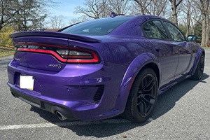 Dodge Charger SRT Hellcat Widebody Jailbreak propre, modèle 2023 - Product Image 4