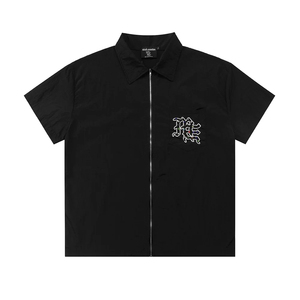MIXED EMOTION เสื้อยืดแขนสั้นปักลายเพชรพร้อมซิปสีดำ - Product Image 2