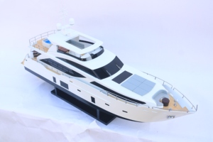 PRINCESSE EN BOIS SUPERYACHTS 30M Modèle de bateau de vitesse Modèle de vitesse en bois peint à la main - Product Image 2