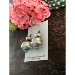 Pendientes Colgantes Sam Begay Vintage Chapados en Oro con Turquesa y Perla de Agua Dulce, Plata de Ley con Estilo Retro - Product Image 4