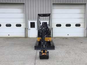 Precio Accesible en Miniexcavadora John Deere 17G, Equipo de Construcción Ideal para Contratistas que Buscan Durabilidad - Product Image 4