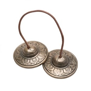 Tazón de latón para cantar con mango, utensilio de diseño novedoso de alta calidad para hacer ruido - Product Image 5